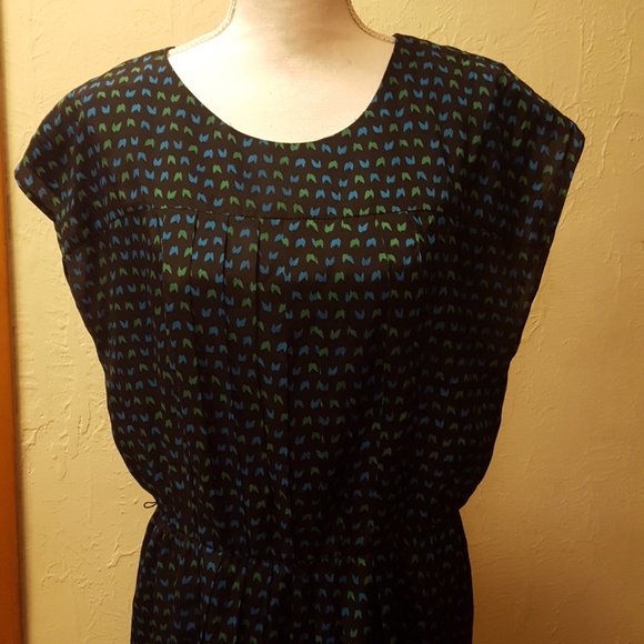 Taylor Dresses & Skirts - Black Dress with Blue and Green Design